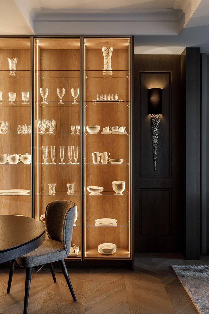 Tủ kính trưng bày cao cấp (1)