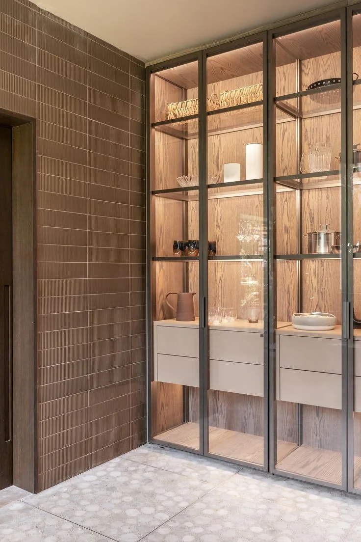 Tủ kính trưng bày cao cấp (2)