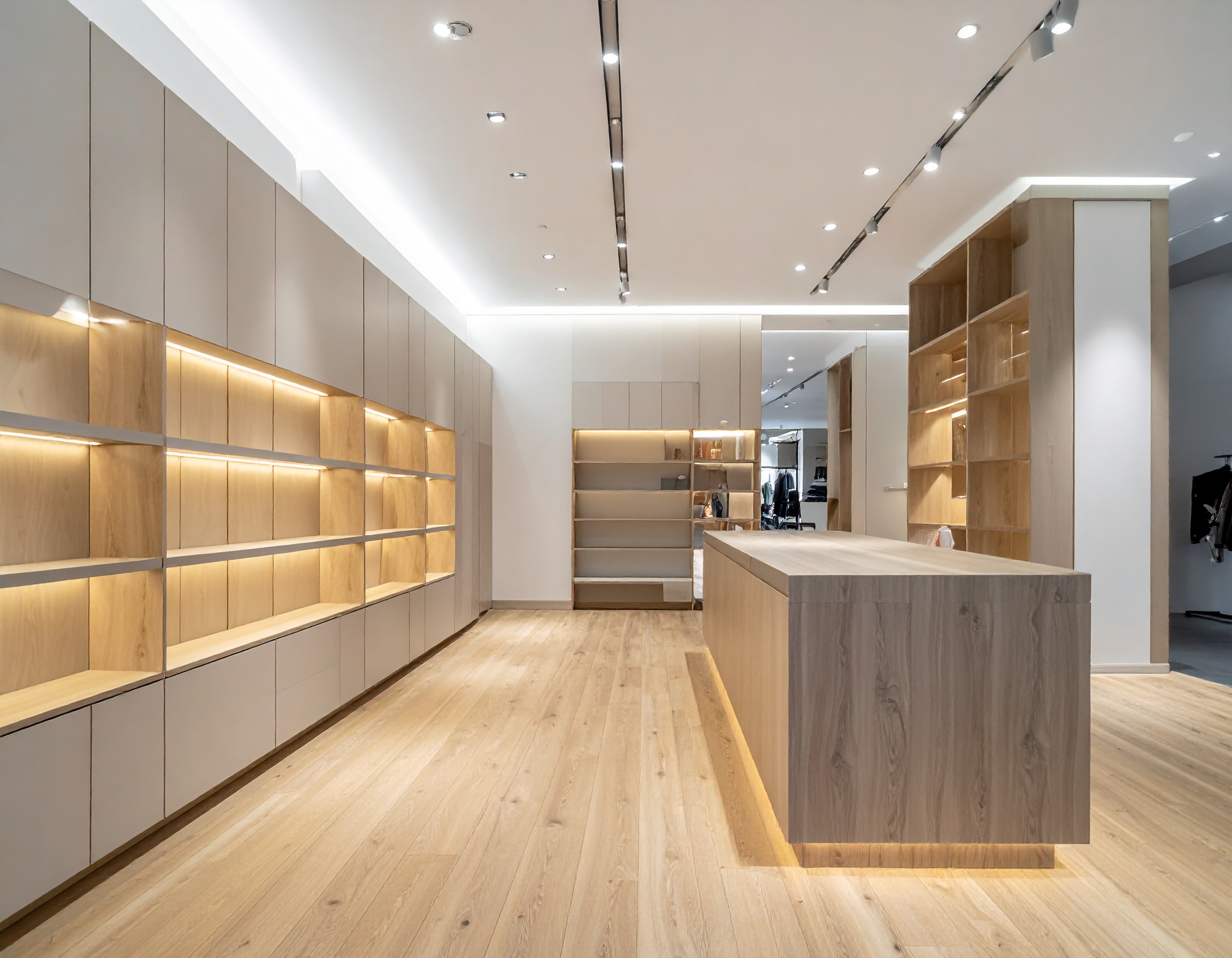 Thi Cong Tu Trung Bay Showroom 4