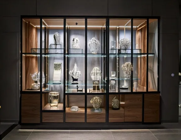 Tu Trung Bay Showroom 3