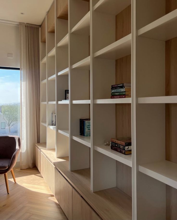 Tu Trung Bay Theo Yeu Cau 3