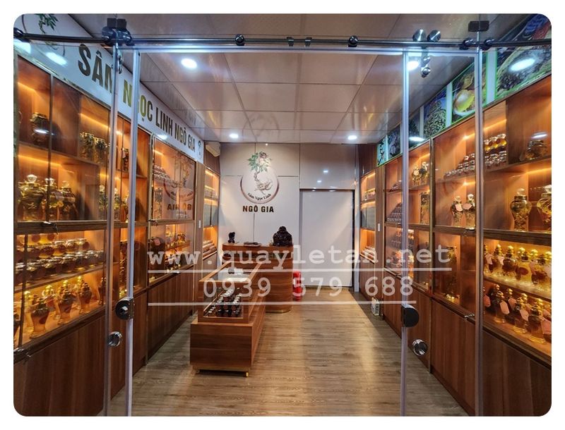 Quầy trưng bày đa dạng và bắt mắt